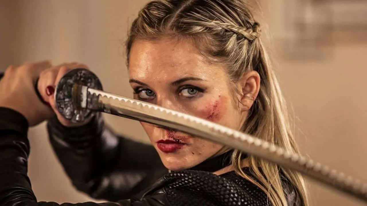 【一米电影】一流女杀手，决战终极斗士，照样被揍到怀疑人生！