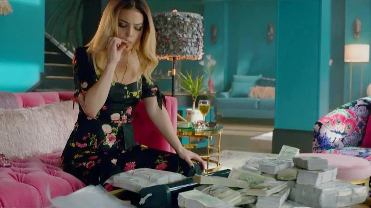 顶级杀手的绝密生意，不杀一个人，却每月赚1000万！